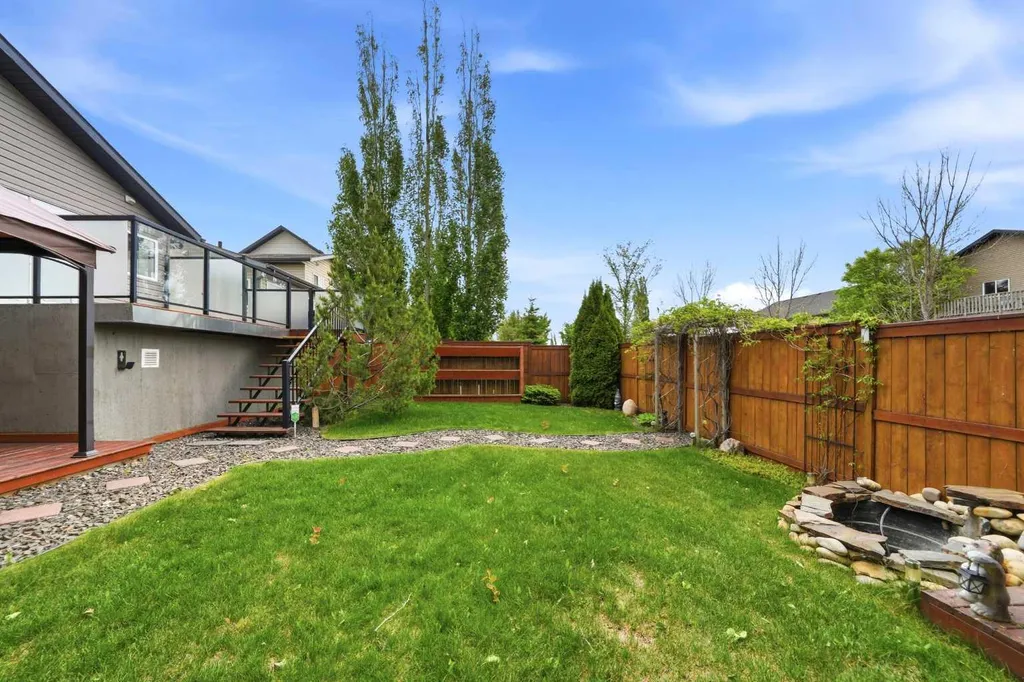 101 Oldring Crescent Red Deer AB T4P 0B9