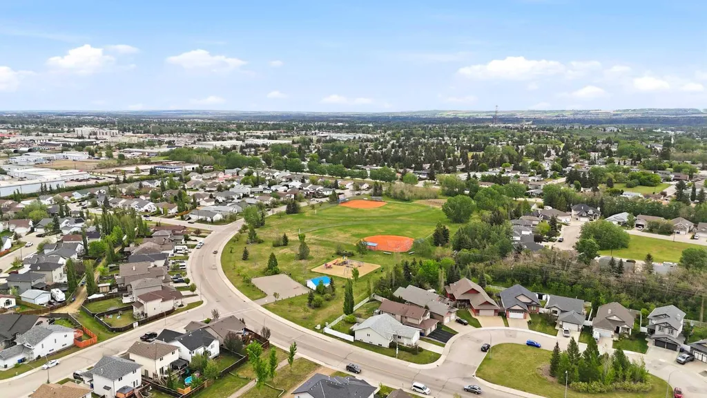 101 Oldring Crescent Red Deer AB T4P 0B9