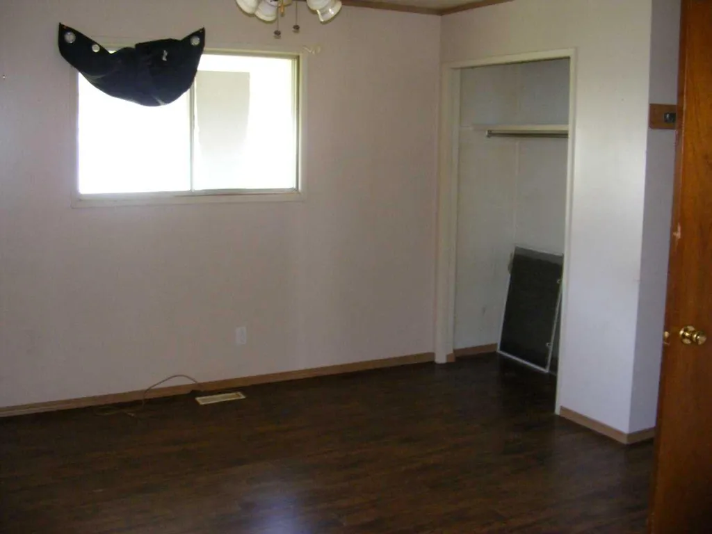 911 Penmeadows Road SE Calgary AB T2H 3R1