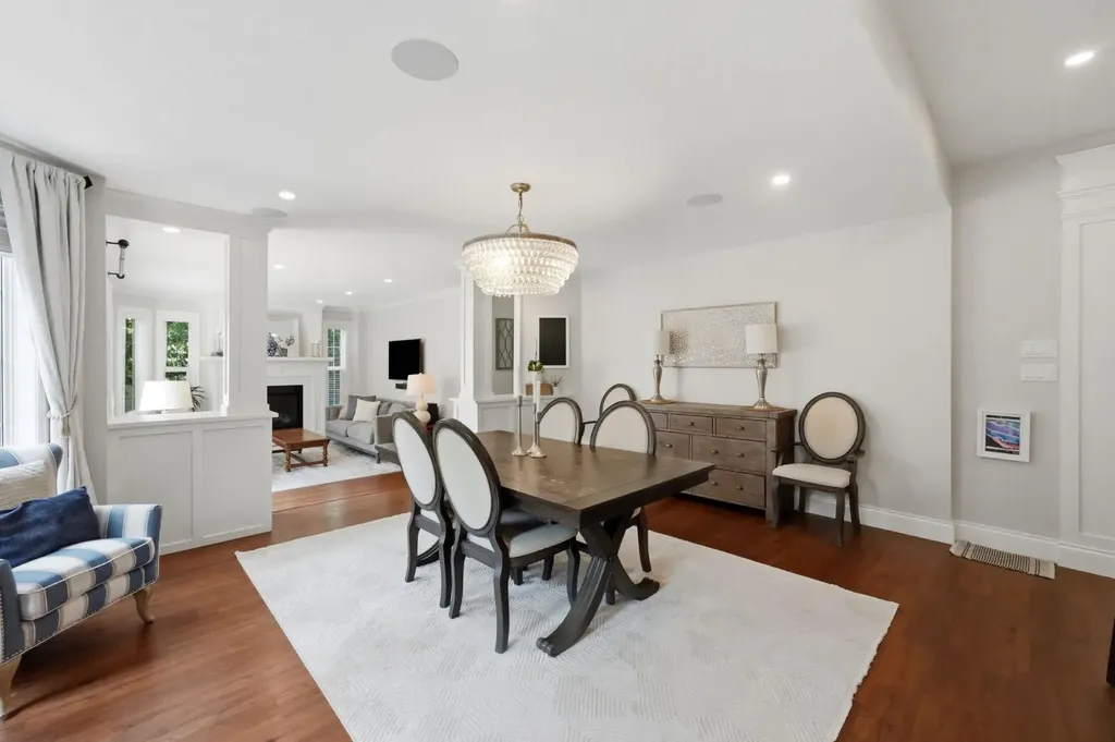 11 Alton Street Red Deer AB T4R 2H1