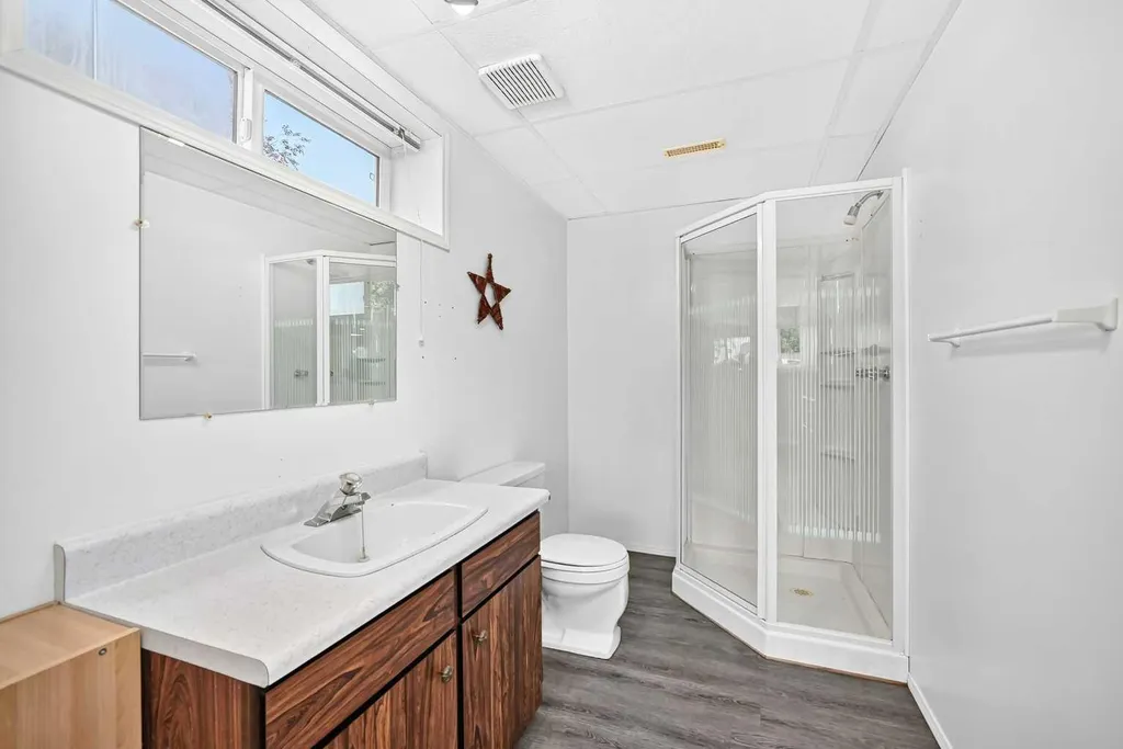 5 23 Avenue Close Bowden AB T0M 0K0
