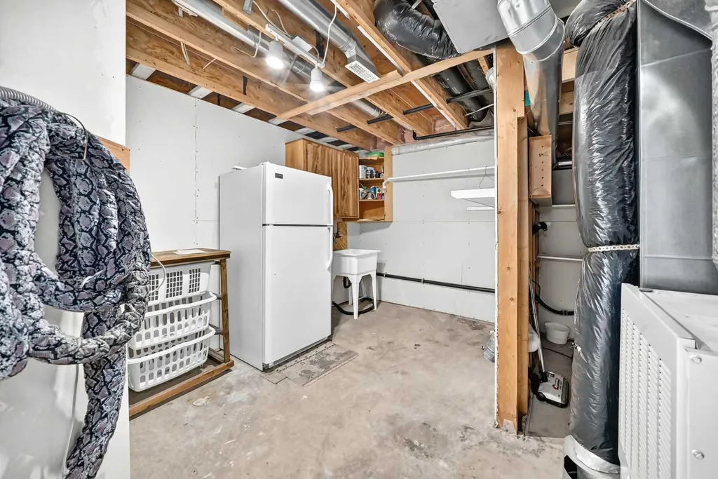 5 23 Avenue Close Bowden AB T0M 0K0