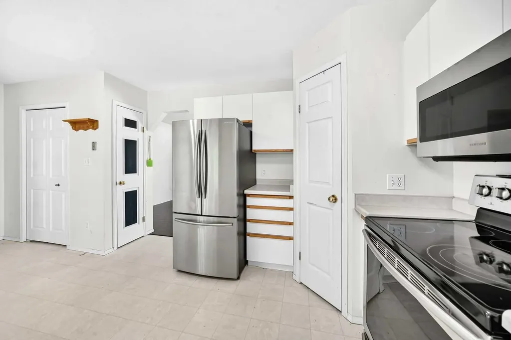 5 23 Avenue Close Bowden AB T0M 0K0