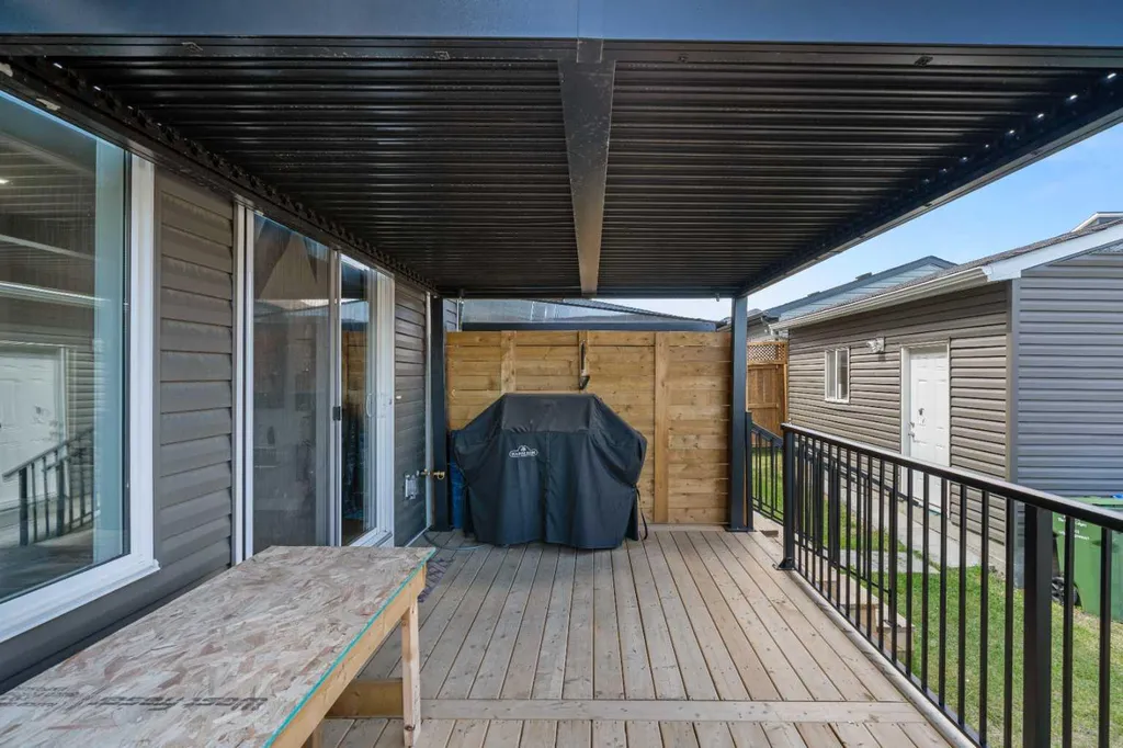 45 Herron Mews NE Calgary AB T3P 1Y1