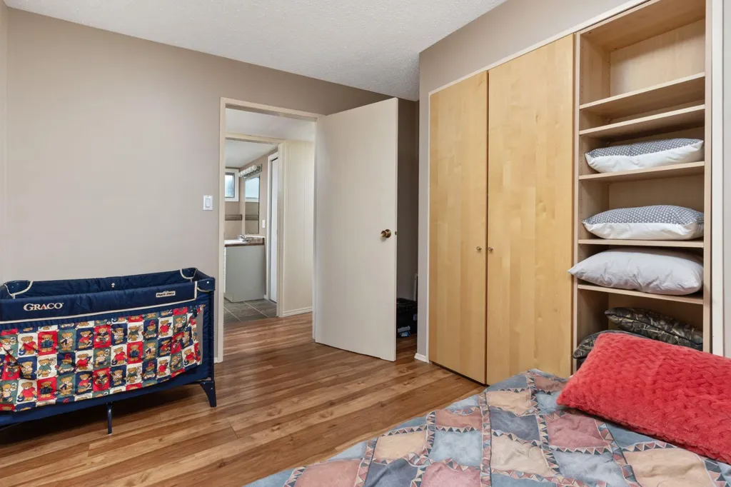 5110 49 Street Daysland AB T0B 1A0