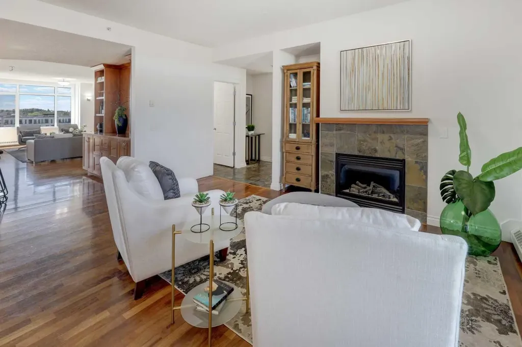 950 Centre Avenue NE Calgary AB T2E0P3