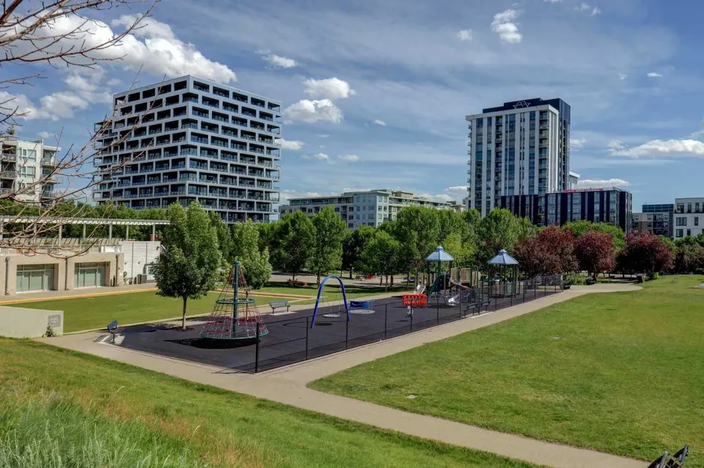950 Centre Avenue NE Calgary AB T2E0P3