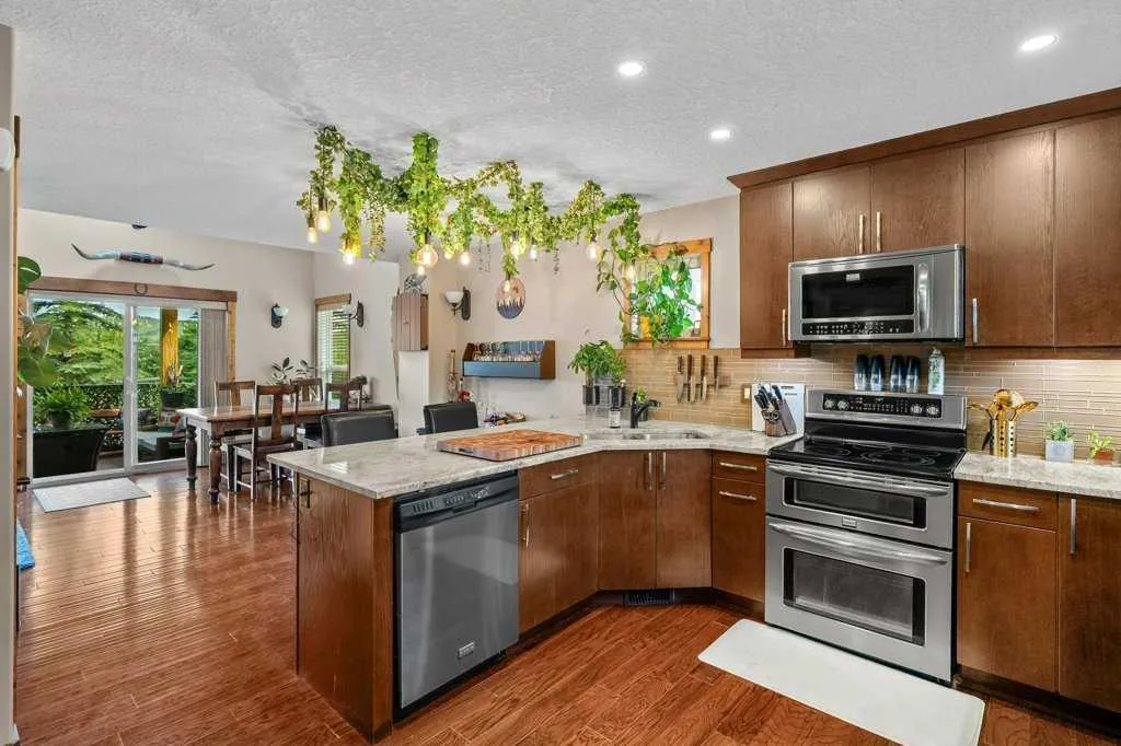 224 Cottageclub Crescent Rural Rocky View County AB T4C 1B1