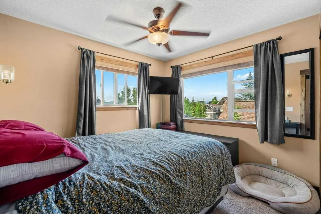 224 Cottageclub Crescent Rural Rocky View County AB T4C 1B1
