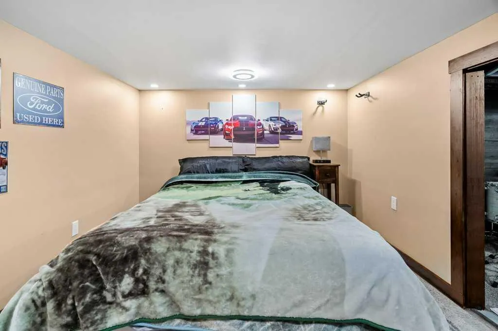 224 Cottageclub Crescent Rural Rocky View County AB T4C 1B1