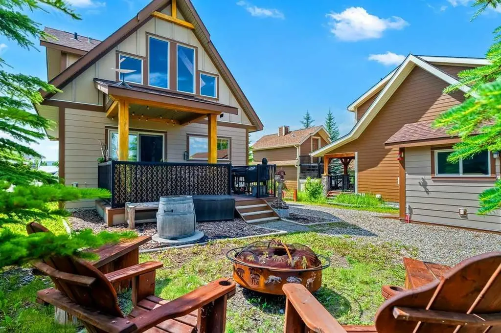 224 Cottageclub Crescent Rural Rocky View County AB T4C 1B1