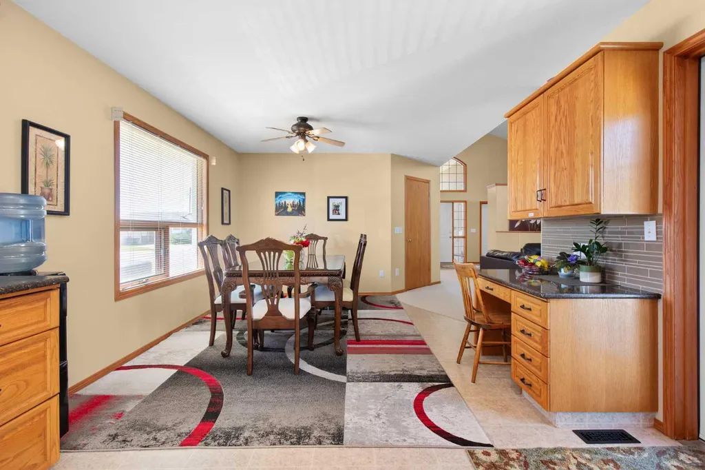 47 Taylor Avenue SE Medicine Hat AB T1B4B7