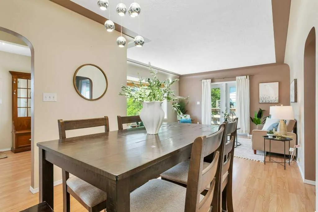5126 52 Avenue Rimbey AB T0C 2J0