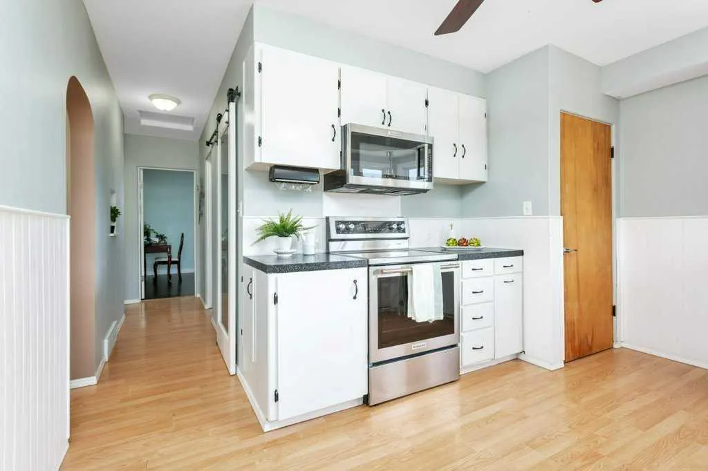 5126 52 Avenue Rimbey AB T0C 2J0
