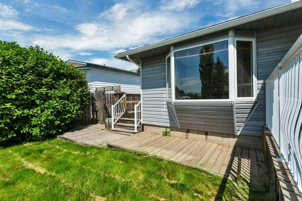 5126 52 Avenue Rimbey AB T0C 2J0