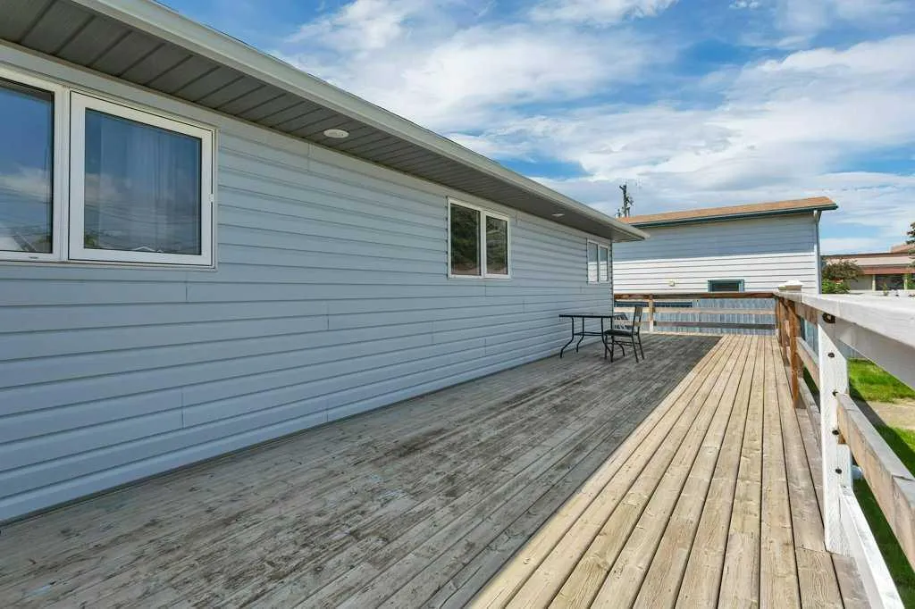 5126 52 Avenue Rimbey AB T0C 2J0