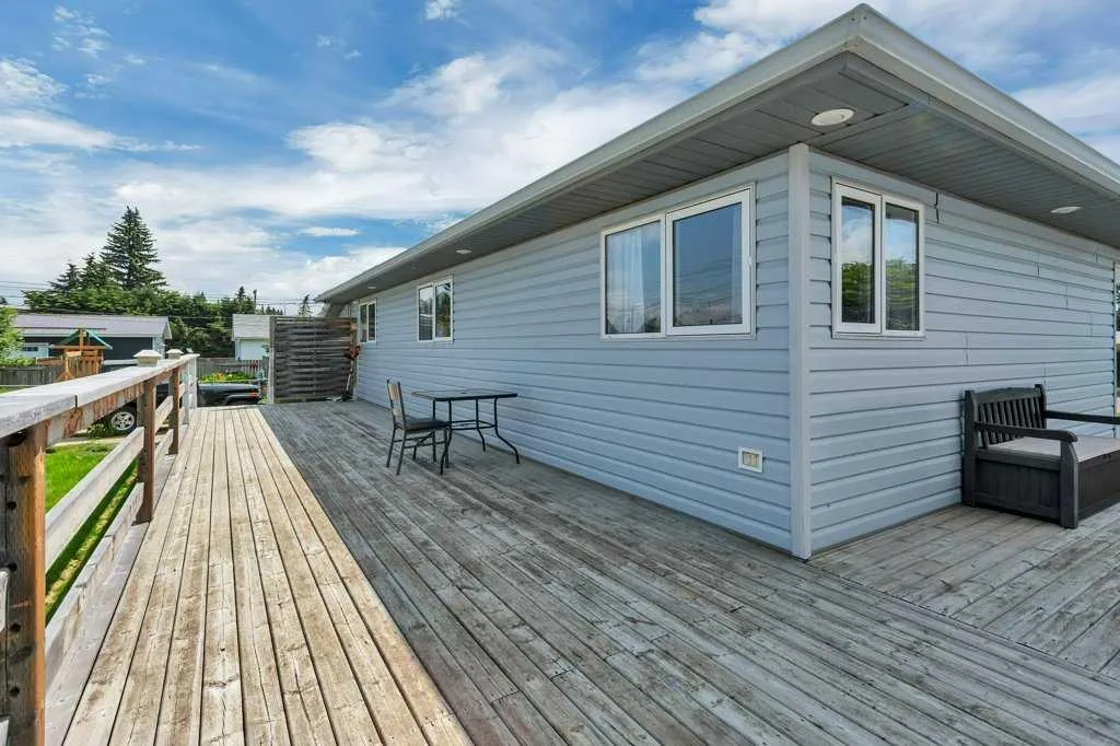 5126 52 Avenue Rimbey AB T0C 2J0