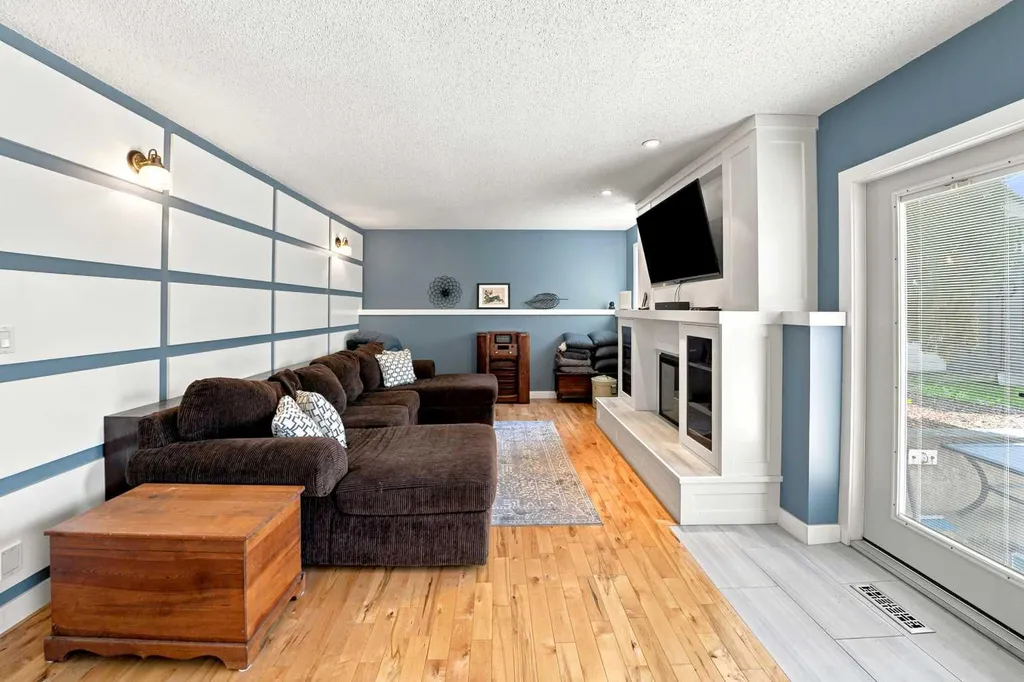 60 Conners Crescent Red Deer AB T4P 2J3