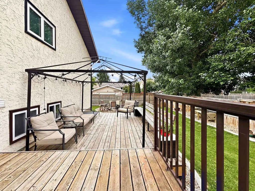 60 Conners Crescent Red Deer AB T4P 2J3