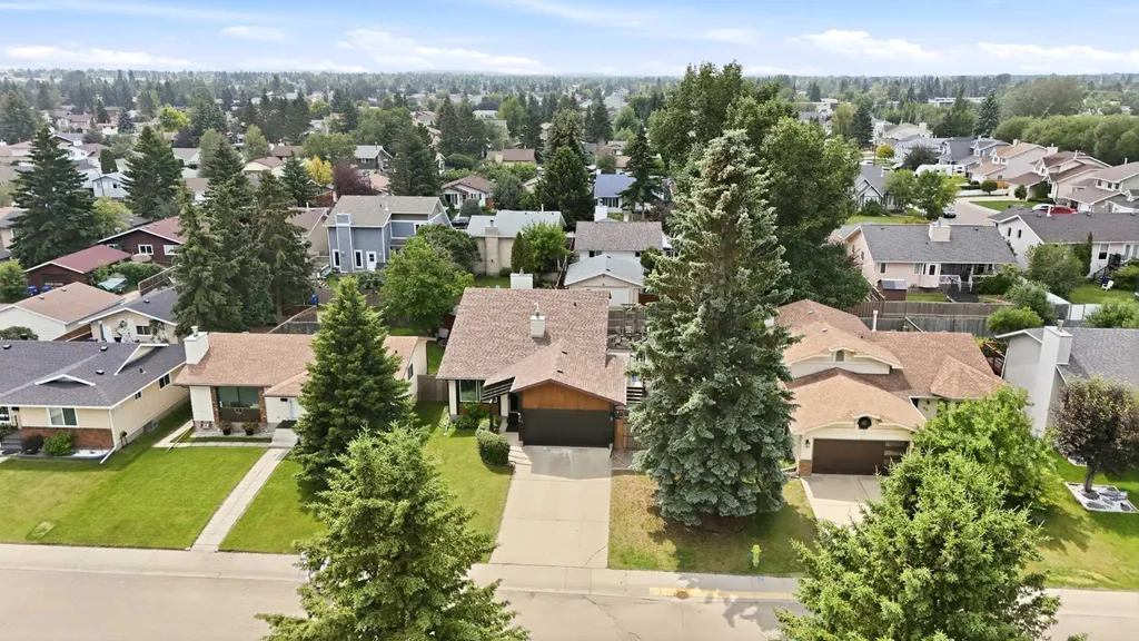 60 Conners Crescent Red Deer AB T4P 2J3