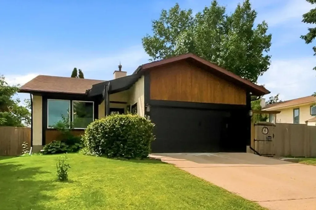 60 Conners Crescent Red Deer AB T4P 2J3