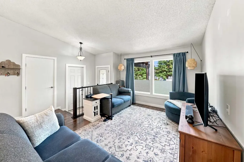 60 Conners Crescent Red Deer AB T4P 2J3