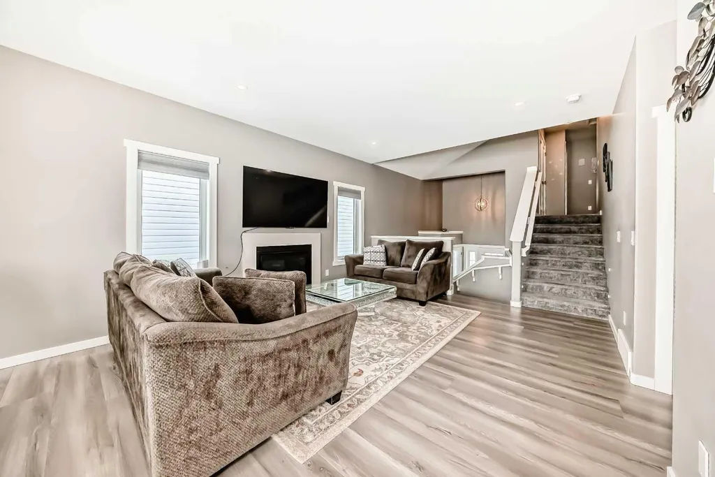99 Livingston Close Red Deer AB T4R0J9