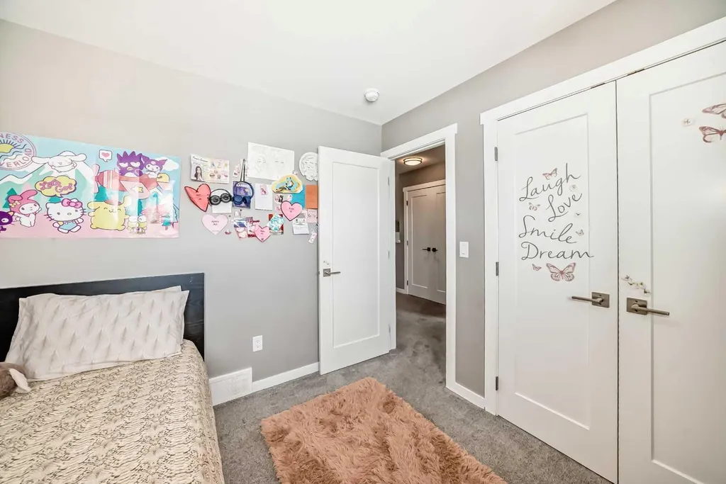 99 Livingston Close Red Deer AB T4R0J9