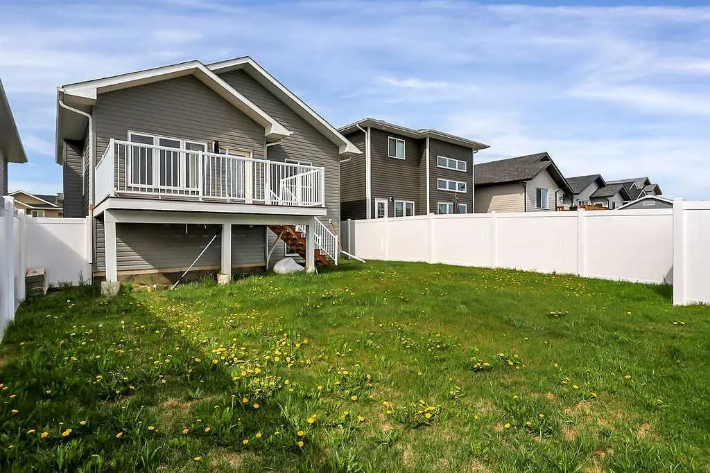 99 Livingston Close Red Deer AB T4R0J9