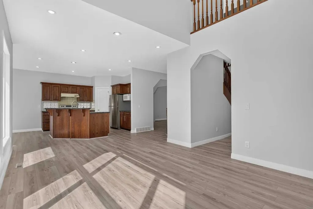 78 Hamptons Circle NW Calgary AB T3A 5T2