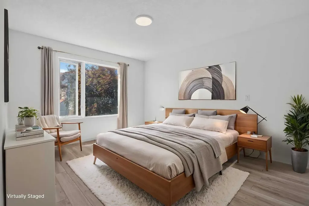 78 Hamptons Circle NW Calgary AB T3A 5T2