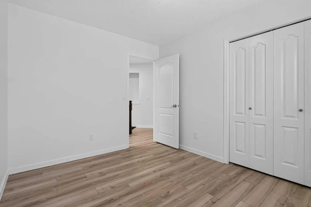 78 Hamptons Circle NW Calgary AB T3A 5T2