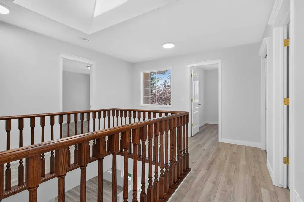 78 Hamptons Circle NW Calgary AB T3A 5T2
