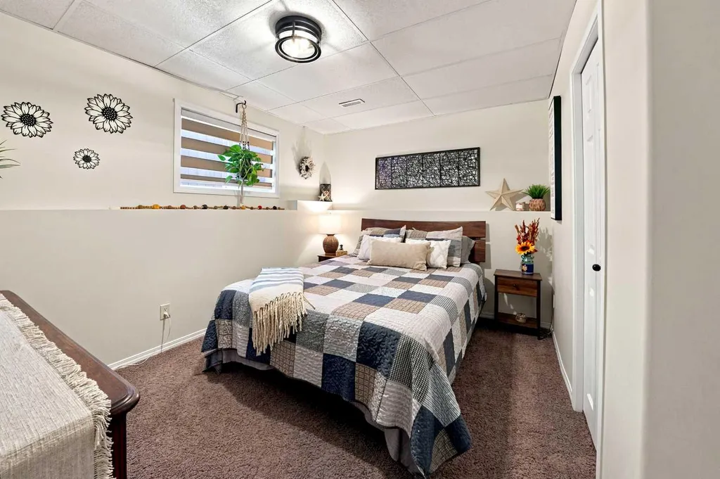 10 Sparrow Close Blackfalds AB T4M0K6