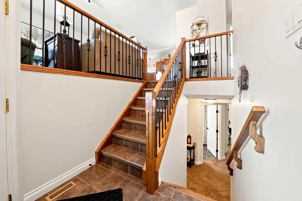 10 Sparrow Close Blackfalds AB T4M0K6