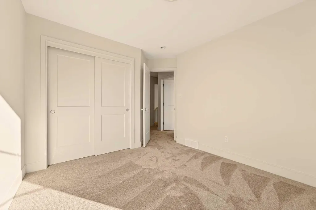 3121 44 Street S Lethbridge AB T1K 8L1