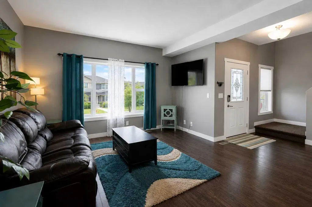 18 Hanson Green Penhold AB T0M 1R0
