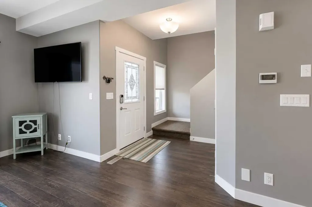 18 Hanson Green Penhold AB T0M 1R0