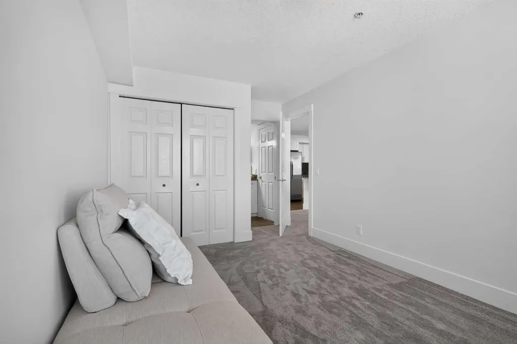 500 Rocky Vista Gardens NW Calgary AB T3G 0C3
