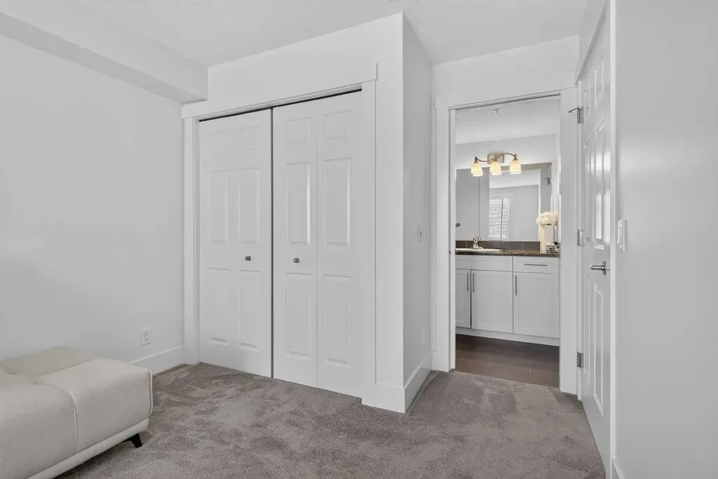 500 Rocky Vista Gardens NW Calgary AB T3G 0C3