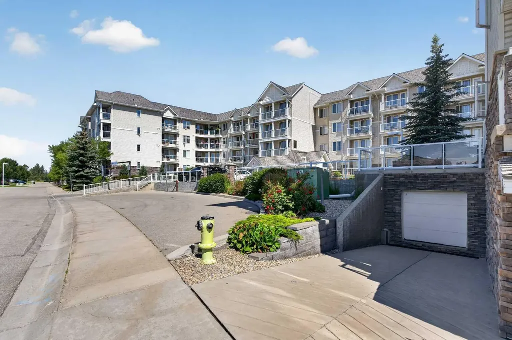 500 Rocky Vista Gardens NW Calgary AB T3G 0C3