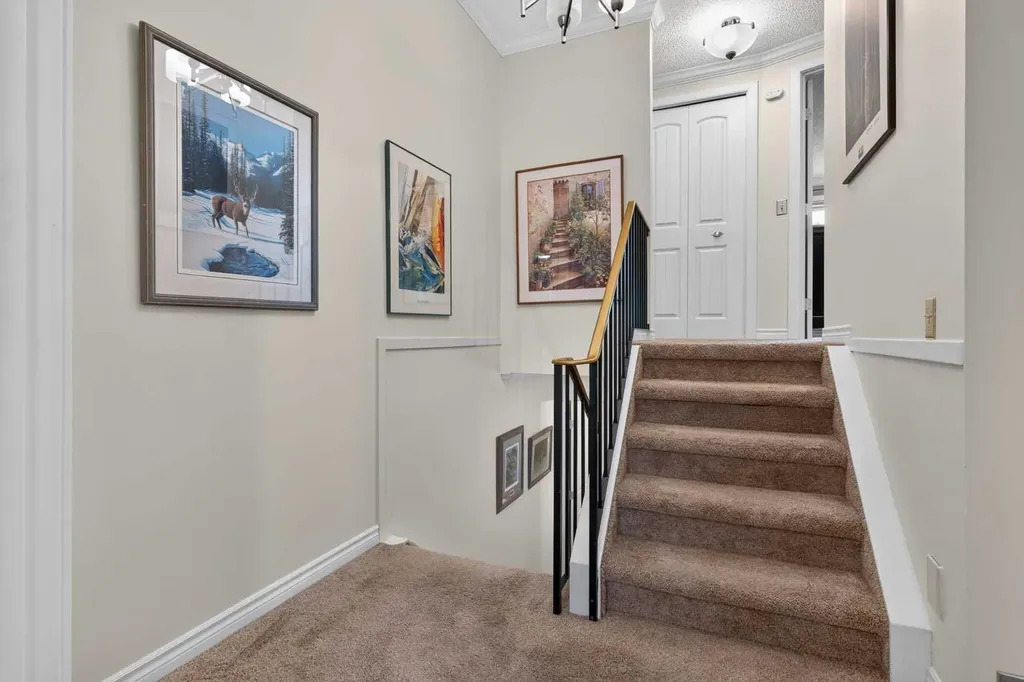 140 Point Drive NW Calgary AB T3B 4W3