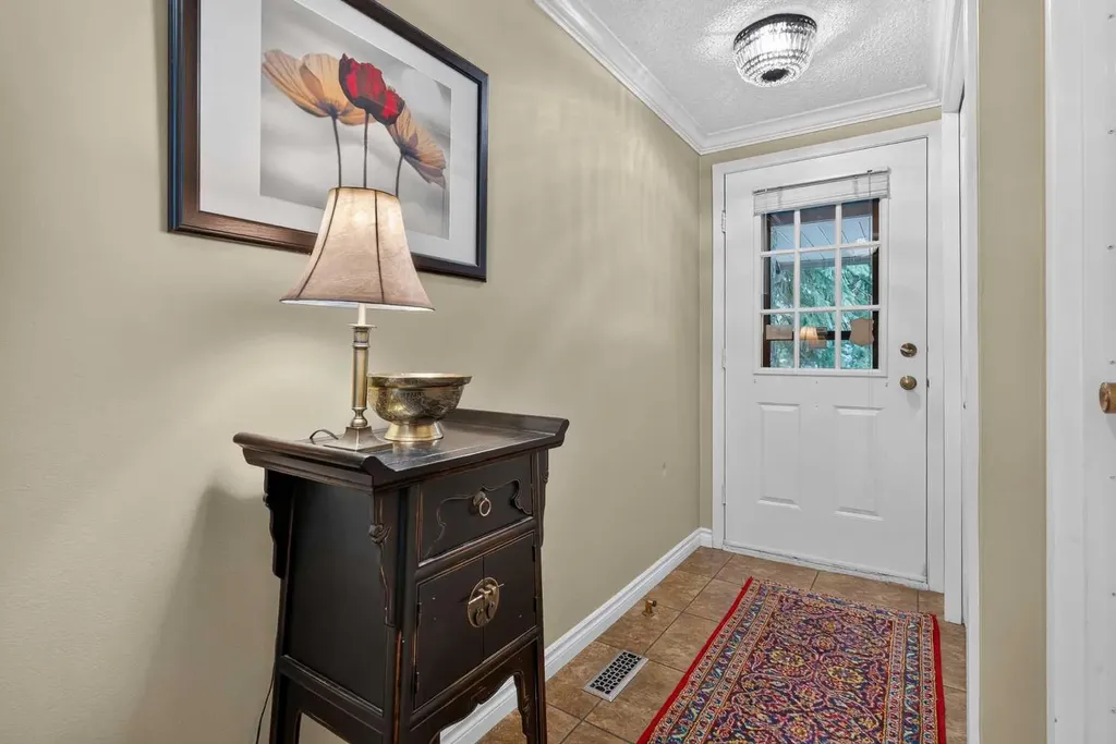 140 Point Drive NW Calgary AB T3B 4W3