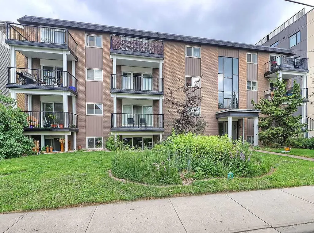 112 23 Avenue SW Calgary AB T2S 0J1