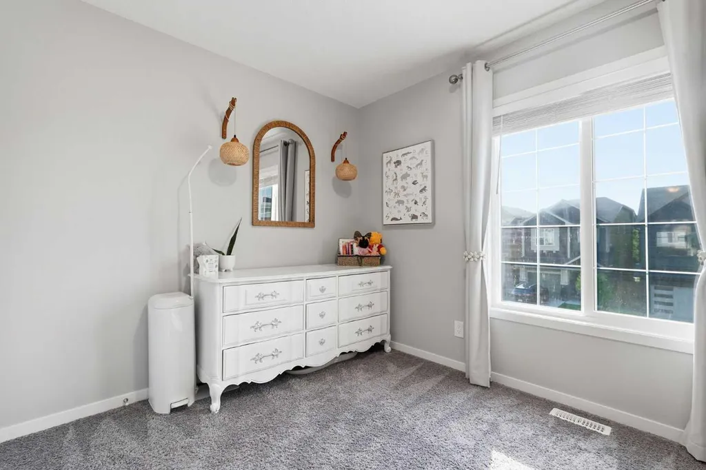 15 Cranbrook Terrace SE Calgary AB T3M 2X6