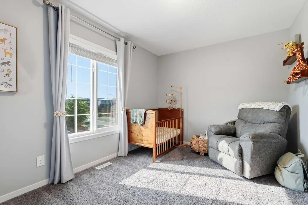 15 Cranbrook Terrace SE Calgary AB T3M 2X6