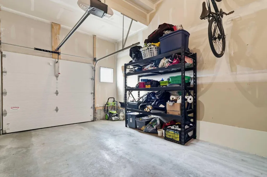 15 Cranbrook Terrace SE Calgary AB T3M 2X6