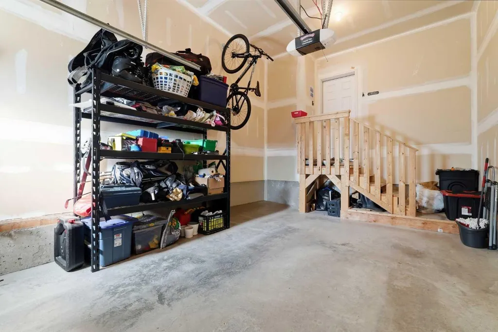 15 Cranbrook Terrace SE Calgary AB T3M 2X6