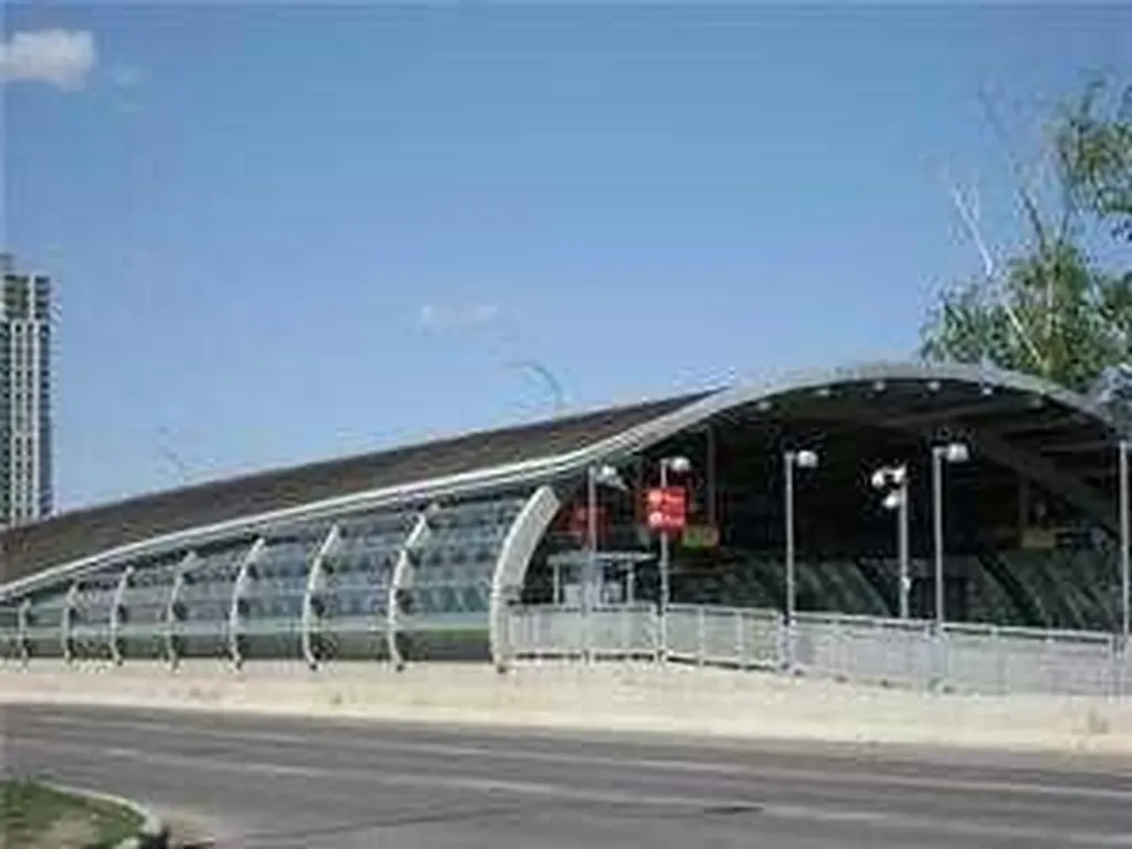 1900 25a Street SW Calgary AB T3E 1Y5