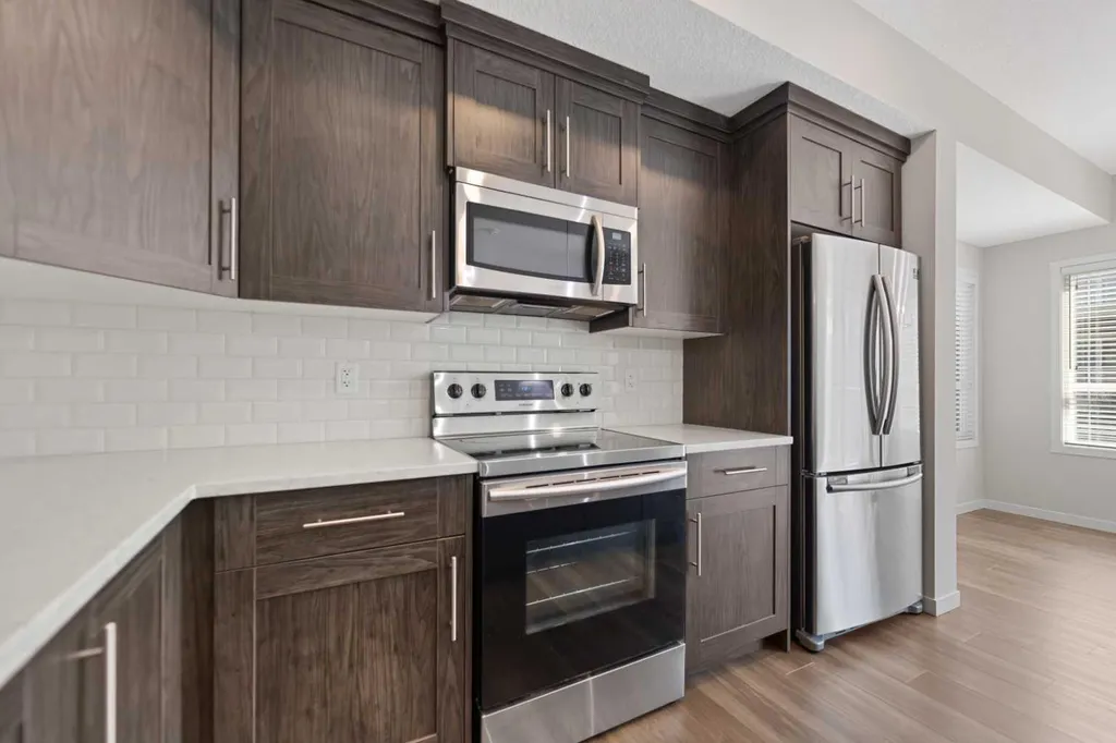 209 Harvest Hills Common NE Calgary AB T3K 2M7